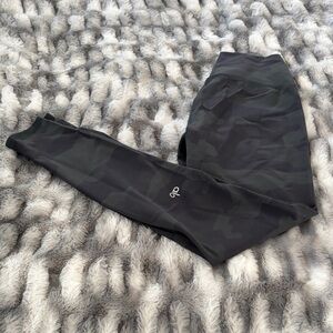 ALO Yoga green and Black Camo Leggings